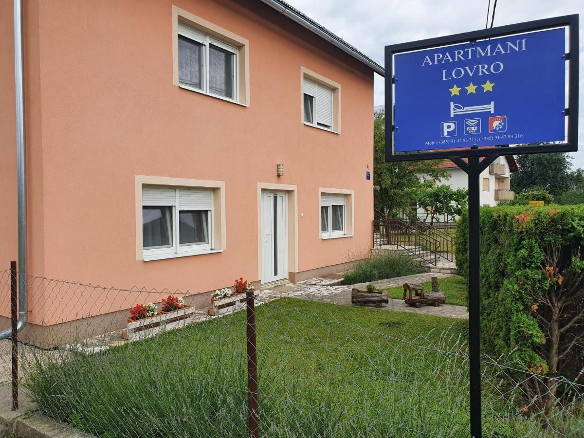 Apartmani Lovro Ogulin Exteriör bild
