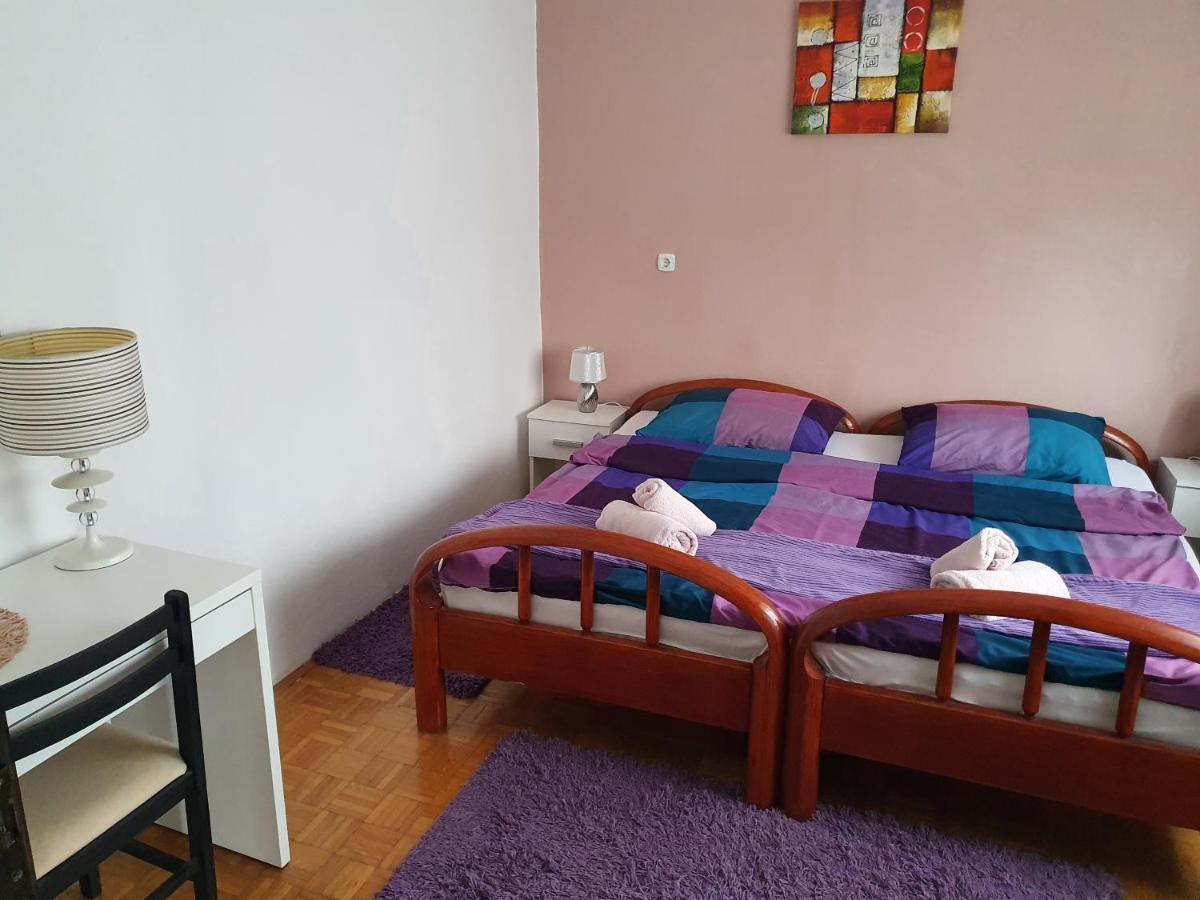 Apartmani Lovro Ogulin Exteriör bild